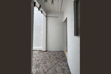 Casa à venda com 114m², 2 quartos e 2 vagas Casa à venda com 114m², 2 quartos e 2 vagasÁrea de Serviço