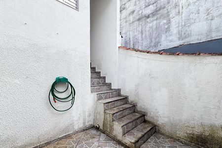 Casa à venda com 114m², 2 quartos e 2 vagas Casa à venda com 114m², 2 quartos e 2 vagasQuintal