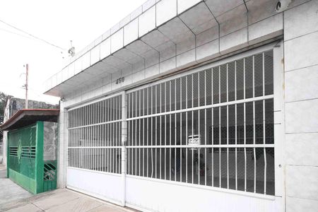 Apartamento para alugar com 100m², 2 quartos e 2 vagas Apartamento para alugar com 100m², 2 quartos e 2 vagasFachada