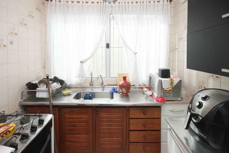 Apartamento para alugar com 100m², 2 quartos e 2 vagas Apartamento para alugar com 100m², 2 quartos e 2 vagasCozinha