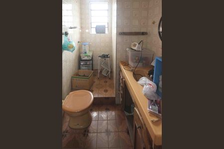 Apartamento para alugar com 100m², 2 quartos e 2 vagas Apartamento para alugar com 100m², 2 quartos e 2 vagasBanheiro social