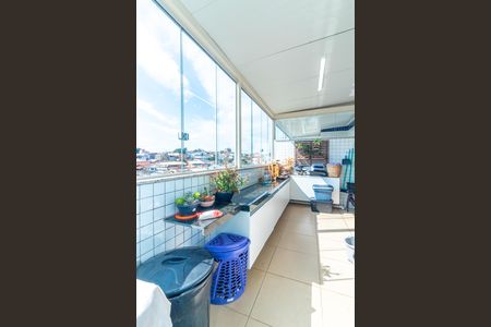 Apartamento à venda com 3 quartos, 178m² em União, Belo Horizonte