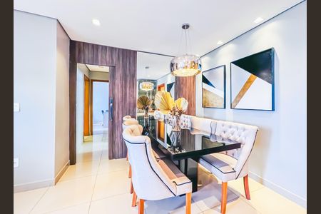 Apartamento à venda com 3 quartos, 178m² em União, Belo Horizonte