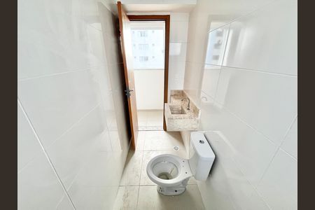 Banheiro de apartamento para alugar com 1 quarto, 37m² em Água Fria, São Paulo