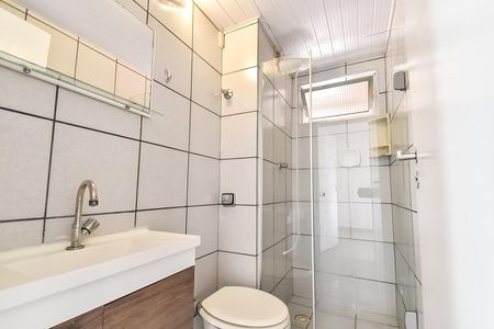 Apartamento à venda com 66m², 2 quartos e 1 vaga Apartamento à venda com 66m², 2 quartos e 1 vagaBanheiro