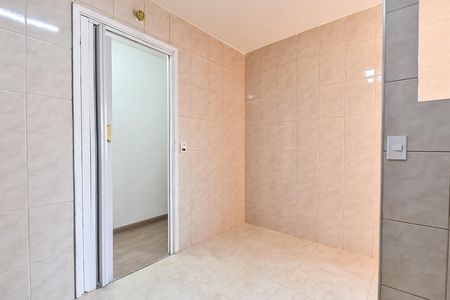 Apartamento à venda com 66m², 2 quartos e 1 vaga Apartamento à venda com 66m², 2 quartos e 1 vagaCozinha