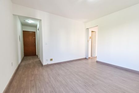 Apartamento à venda com 66m², 2 quartos e 1 vaga Apartamento à venda com 66m², 2 quartos e 1 vagaSala