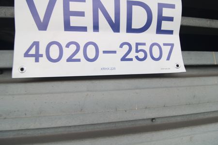Casa à venda com 325m², 3 quartos e 3 vagasPlaca