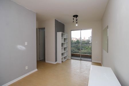 Sala  de apartamento para alugar com 2 quartos, 58m² em Jardim Monte Alegre, Taboão da Serra