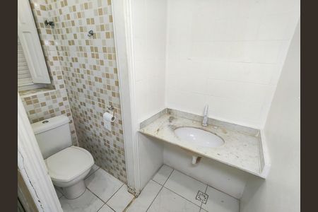 Casa à venda com 453m², 8 quartos e 1 vaga Casa à venda com 453m², 8 quartos e 1 vagaBanheiro Corredor