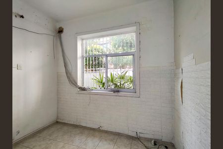 Casa à venda com 453m², 8 quartos e 1 vaga Casa à venda com 453m², 8 quartos e 1 vagaSala