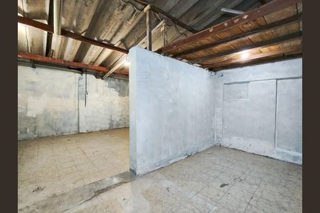 Casa à venda com 453m², 8 quartos e 1 vaga Casa à venda com 453m², 8 quartos e 1 vagaQuintal