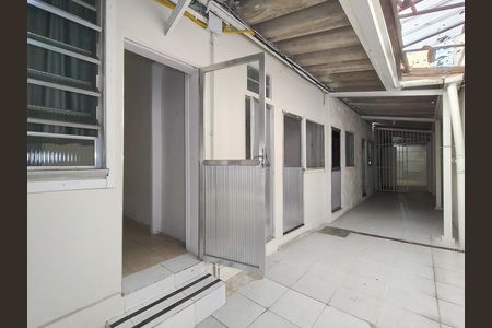 Casa à venda com 453m², 8 quartos e 1 vaga Casa à venda com 453m², 8 quartos e 1 vagaÁrea comum