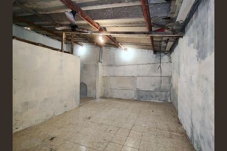 Casa à venda com 453m², 8 quartos e 1 vaga Casa à venda com 453m², 8 quartos e 1 vagaQuintal