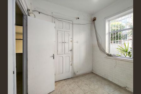 Casa à venda com 453m², 8 quartos e 1 vaga Casa à venda com 453m², 8 quartos e 1 vagaSala