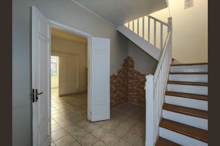 Casa à venda com 453m², 8 quartos e 1 vaga Casa à venda com 453m², 8 quartos e 1 vagaSala