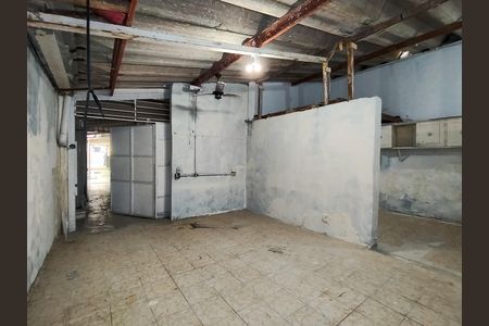 Casa à venda com 453m², 8 quartos e 1 vaga Casa à venda com 453m², 8 quartos e 1 vagaQuintal