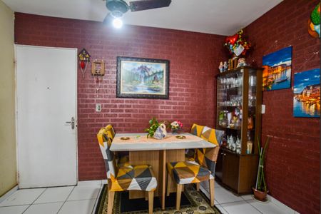 Sala de apartamento à venda com 2 quartos, 43m² em Vila Bela Vista, Santo André