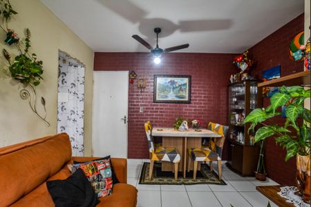 Sala de apartamento à venda com 2 quartos, 43m² em Vila Bela Vista, Santo André