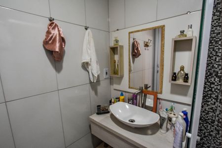 Apartamento à venda com 43m², 2 quartos e 1 vagaBanheiro