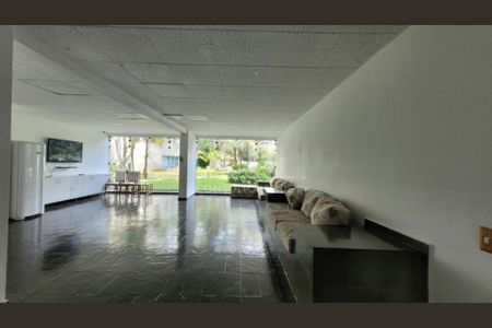 Apartamento à venda com 3 quartos, 75m² em Vila Sao Paulo, São Paulo