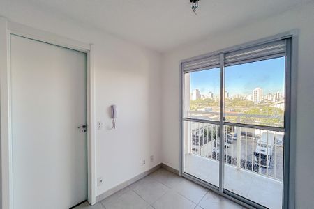 Sala de apartamento para alugar com 1 quarto, 27m² em Guaiauna, São Paulo