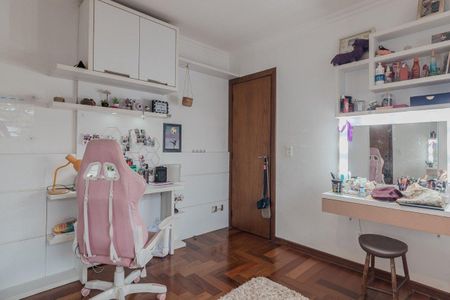 Casa para alugar com 375m², 4 quartos e 4 vagas