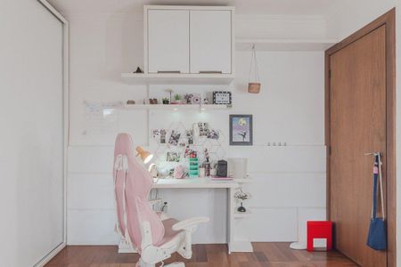 Casa para alugar com 375m², 4 quartos e 4 vagas