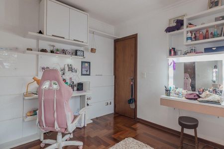Casa para alugar com 375m², 4 quartos e 4 vagas