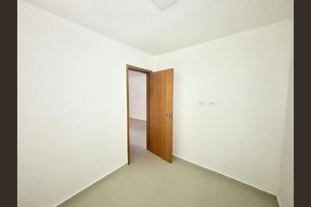 Quarto 1 de apartamento para alugar com 2 quartos, 44m² em Água Fria, São Paulo