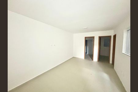 Sala  de apartamento para alugar com 2 quartos, 44m² em Água Fria, São Paulo