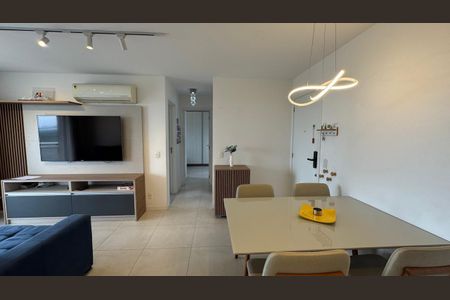 Apartamento à venda com 2 quartos, 63m² em Barra da Tijuca, Rio de Janeiro