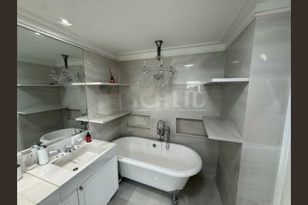 Apartamento à venda com 229m², 4 quartos e 4 vagas