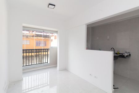 Sala de apartamento para alugar com 2 quartos, 40m² em Itaquera, São Paulo