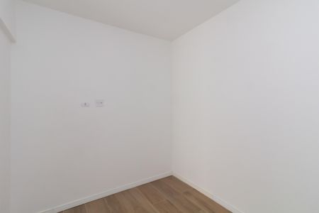 Quarto 2 de apartamento para alugar com 2 quartos, 40m² em Itaquera, São Paulo