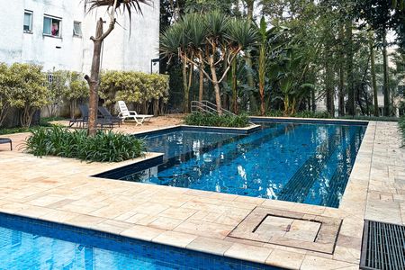 Apartamento à venda com 47m², 2 quartos e 1 vaga Apartamento à venda com 47m², 2 quartos e 1 vagaÁrea comum - Piscina