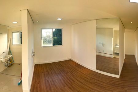 Sala de apartamento para alugar com 2 quartos, 47m² em Jardim Leonidas Moreira, São Paulo