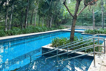 Apartamento à venda com 47m², 2 quartos e 1 vaga Apartamento à venda com 47m², 2 quartos e 1 vagaÁrea comum - Piscina