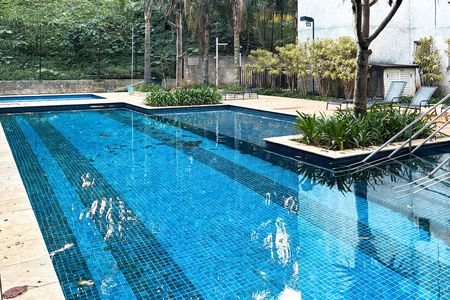 Apartamento à venda com 47m², 2 quartos e 1 vaga Apartamento à venda com 47m², 2 quartos e 1 vagaÁrea comum - Piscina