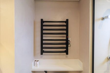 Studio para alugar com 30m², 1 quarto e 1 vaga Studio para alugar com 30m², 1 quarto e 1 vagaBanheiro
