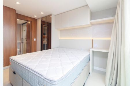 Studio para alugar com 30m², 1 quarto e 1 vaga Studio para alugar com 30m², 1 quarto e 1 vagaStudio