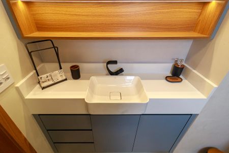 Studio para alugar com 30m², 1 quarto e 1 vaga Studio para alugar com 30m², 1 quarto e 1 vagaBanheiro