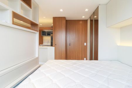 Studio para alugar com 30m², 1 quarto e 1 vaga Studio para alugar com 30m², 1 quarto e 1 vagaStudio