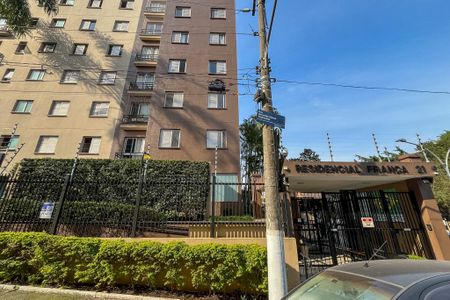 Apartamento à venda com 60m², 2 quartos e 1 vagaFachada