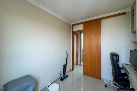 Apartamento à venda com 60m², 2 quartos e 1 vagaQuarto 2