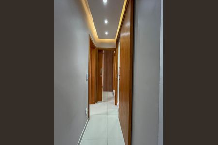 Apartamento à venda com 60m², 2 quartos e 1 vagaCorredor