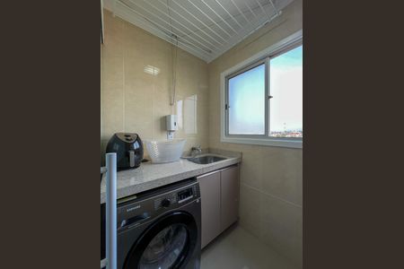 Apartamento à venda com 60m², 2 quartos e 1 vagaÁrea de Serviço