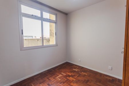 Apartamento para alugar com 75m², 2 quartos e 1 vaga Apartamento para alugar com 75m², 2 quartos e 1 vagaSuíte