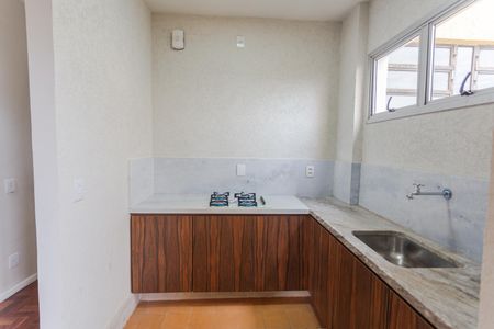 Apartamento para alugar com 75m², 2 quartos e 1 vaga Apartamento para alugar com 75m², 2 quartos e 1 vagaCozinha