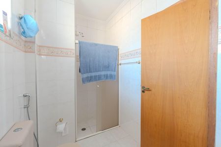 Apartamento à venda com 96m², 3 quartos e sem vaga Apartamento à venda com 96m², 3 quartos e sem vagaBanheiro